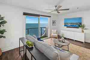 featured image of 4878 Pescadero Ave