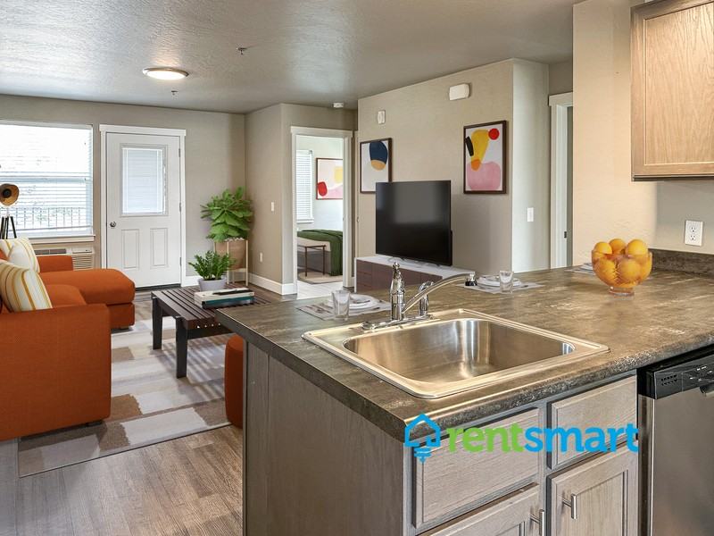 1515 South Ave W #5 - Photo 3 of 27