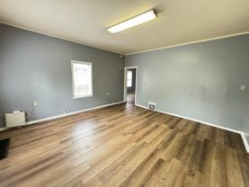 715 Oakland Ave - Photo 1 of 1