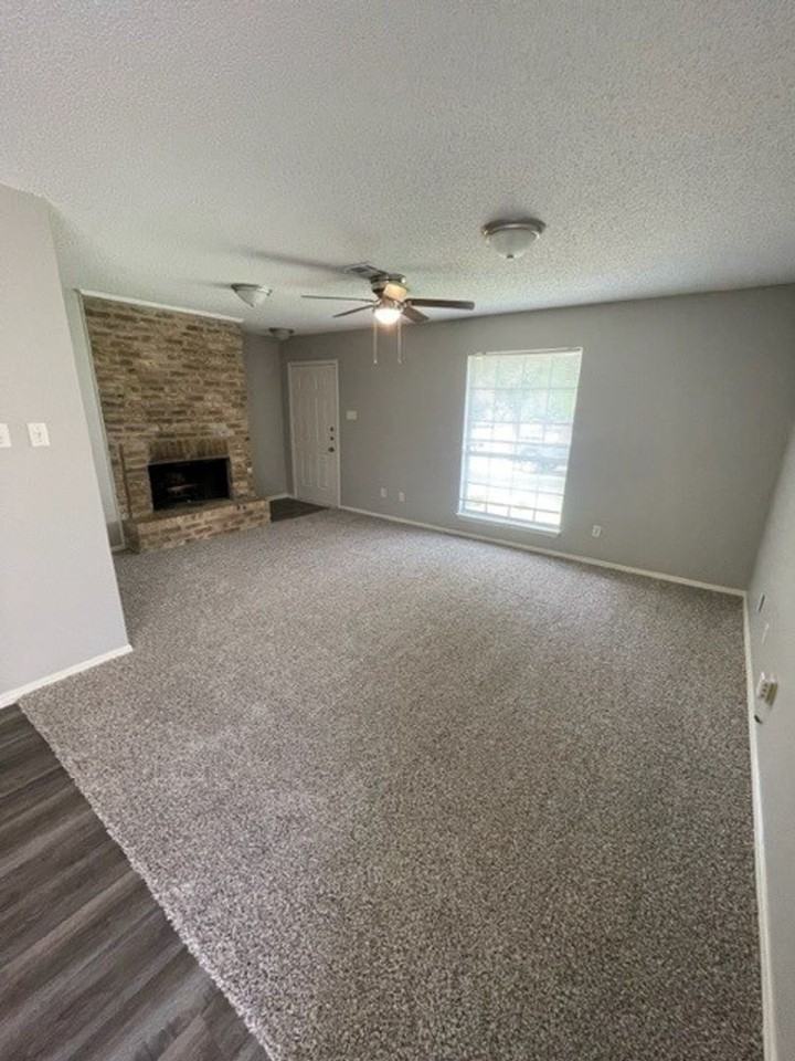 346-348 Mill Creek Rd - Photo 2 of 10