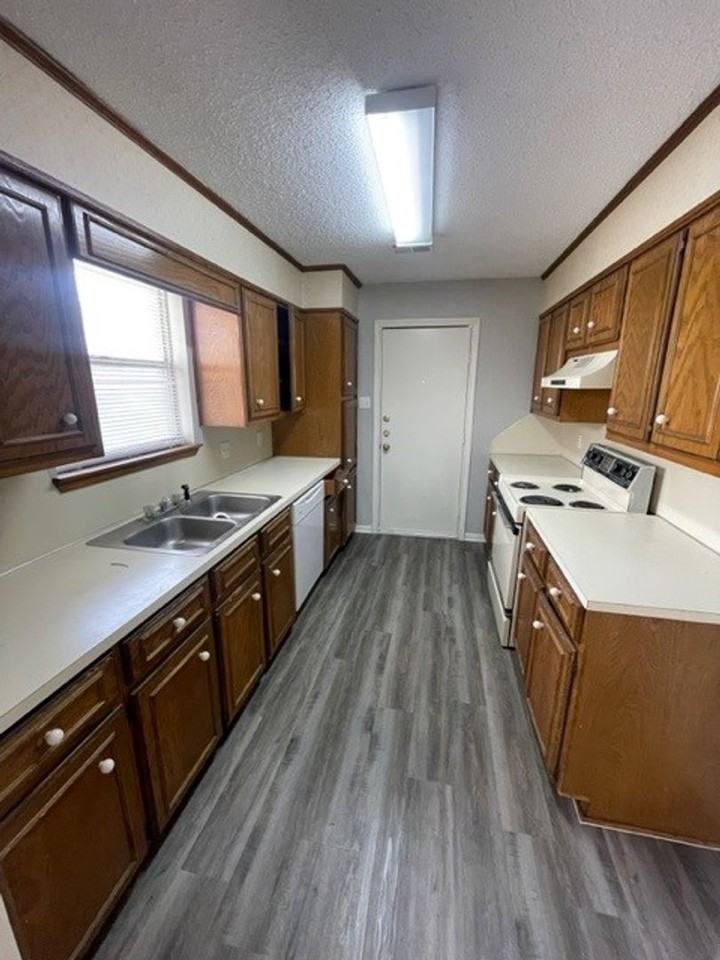 346-348 Mill Creek Rd - Photo 3 of 10