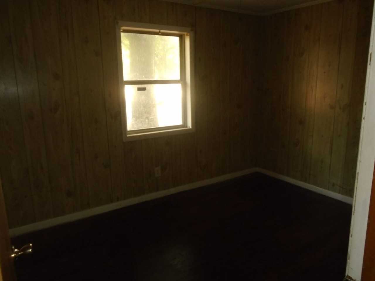 310 Old Shaw Rd - Photo 6 of 13