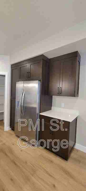 2711 E Gray Birch Dr - Photo 6 of 31