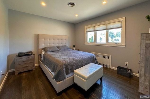 Kipp Ave - Photo 6 of 11