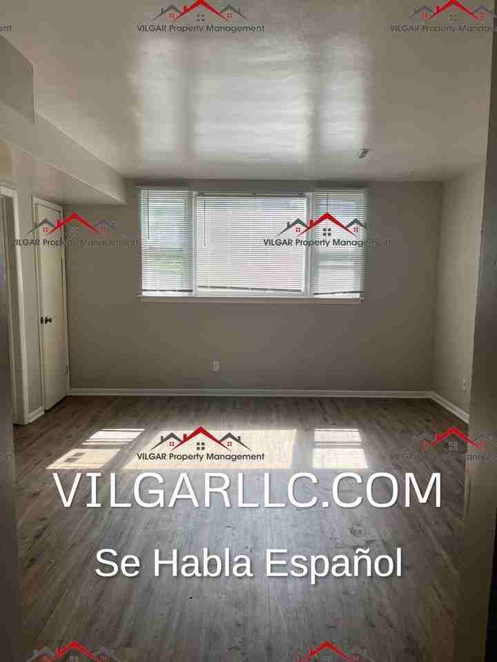 3718 Alder St. - Photo 3 of 9