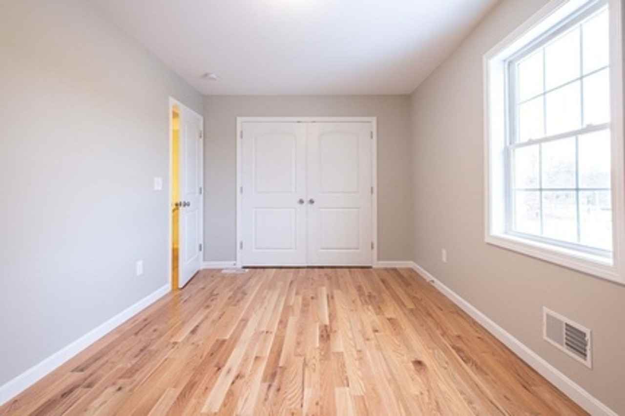 Beautiful Duplex in the Heart of Indian Orchard! - Photo 3 of 26