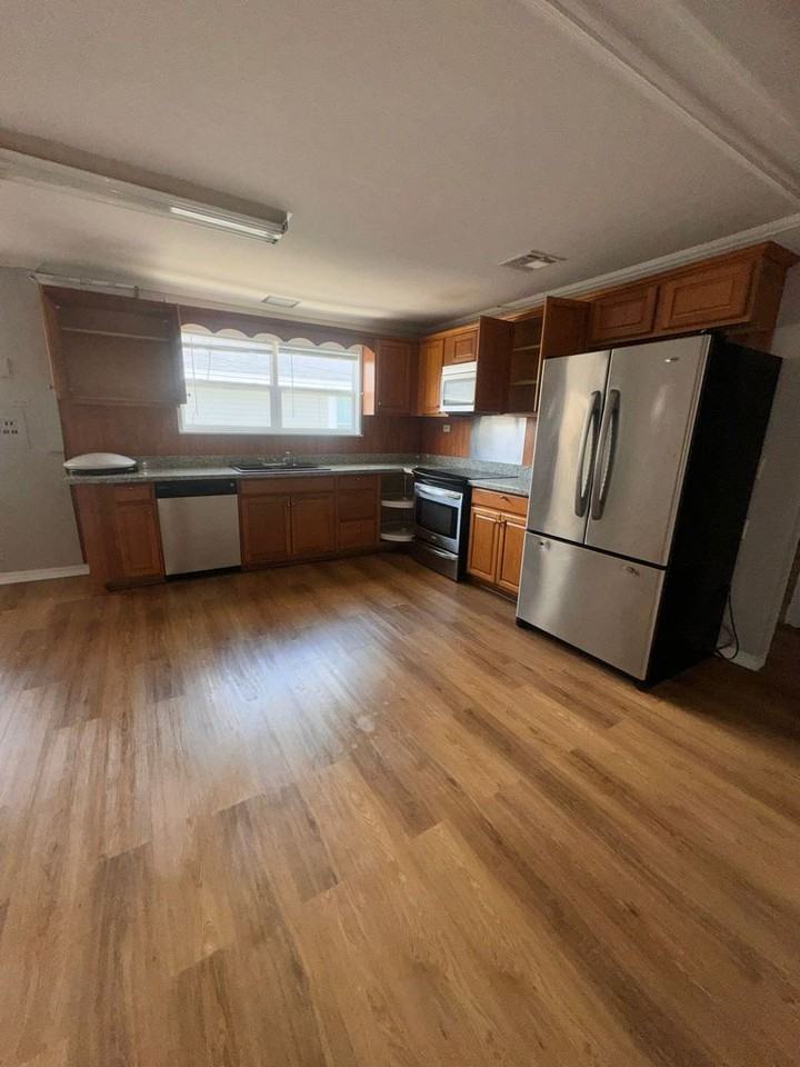 2401 Lafayette St. - Photo 3 of 14