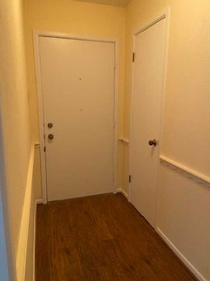 817 Kenwood Dr - Photo 2 of 24