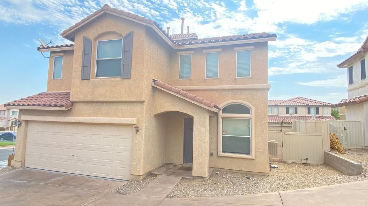 9267 Glen Malone Court - Photo 2 of 21