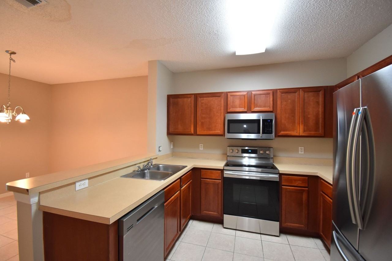 6330 Osprey Lake Cir - Photo 7 of 21