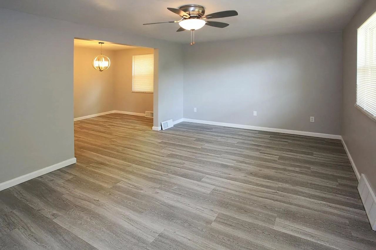 251 Dakota Ave - Photo 2 of 17