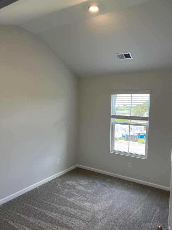 40 Hidden Pointe Dr - Photo 6 of 15