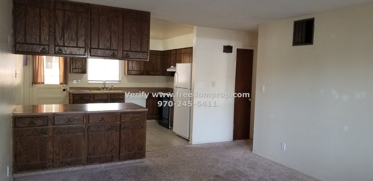 1311 N 16th Street - Photo 3 of 8