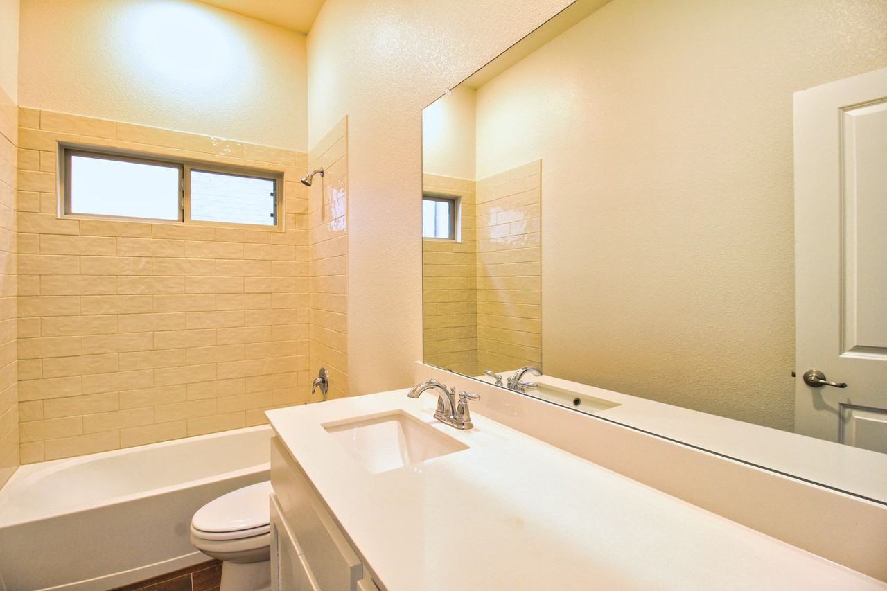 7401 Hawthorne Way - Photo 4 of 16