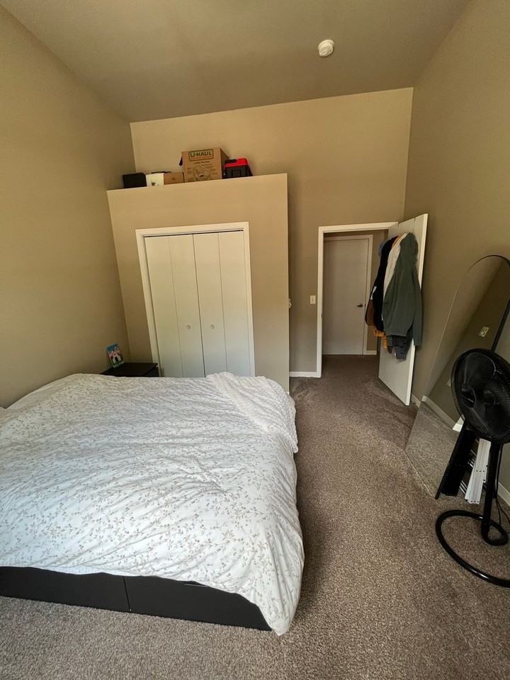 312 Wisconsin Street - Photo 7 of 18