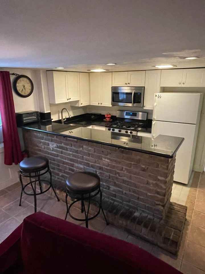 3316 Upperline St #101 - Photo 5 of 15
