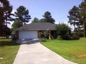 819 Maple Dr - Photo 1 of 1