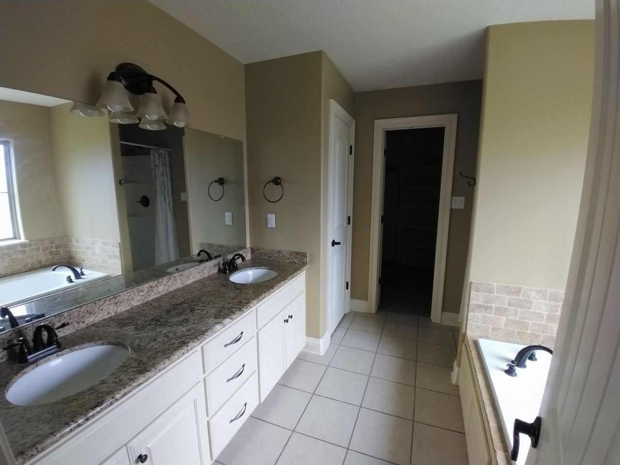 317 Barbara Dr - Photo 6 of 10