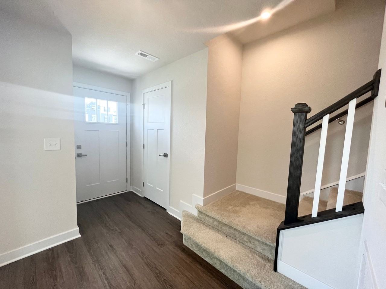 315 Fost Blvd - Photo 3 of 12