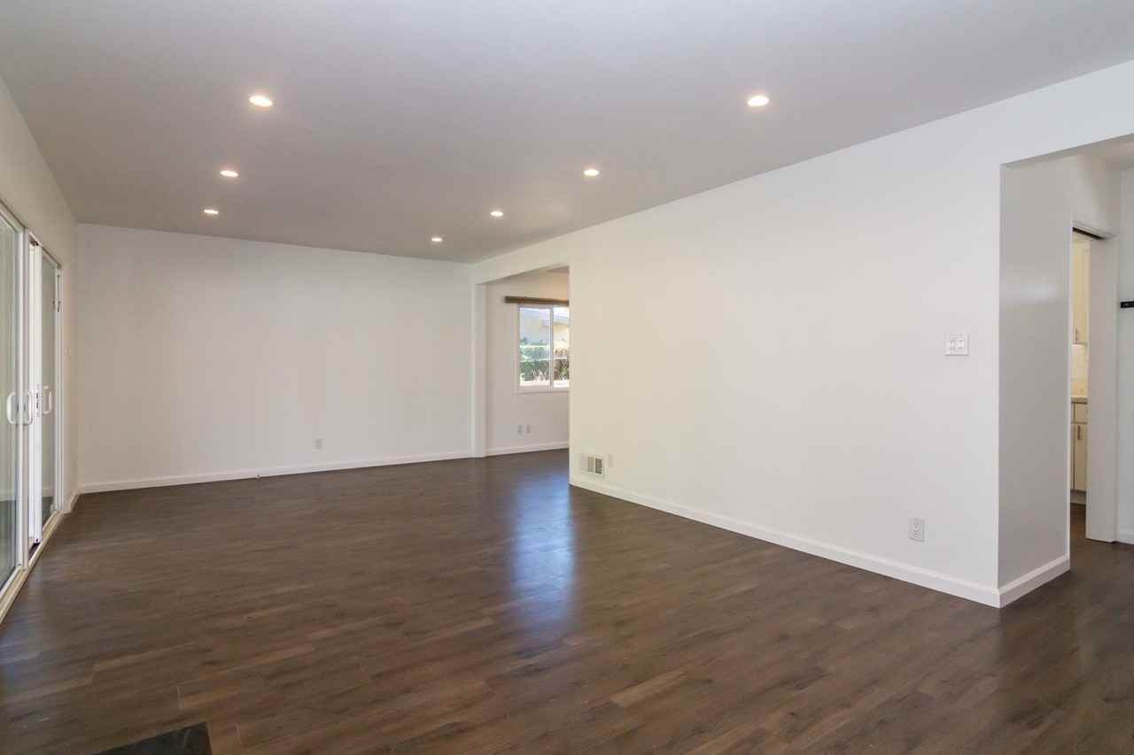 20371 Gault St - Photo 3 of 19