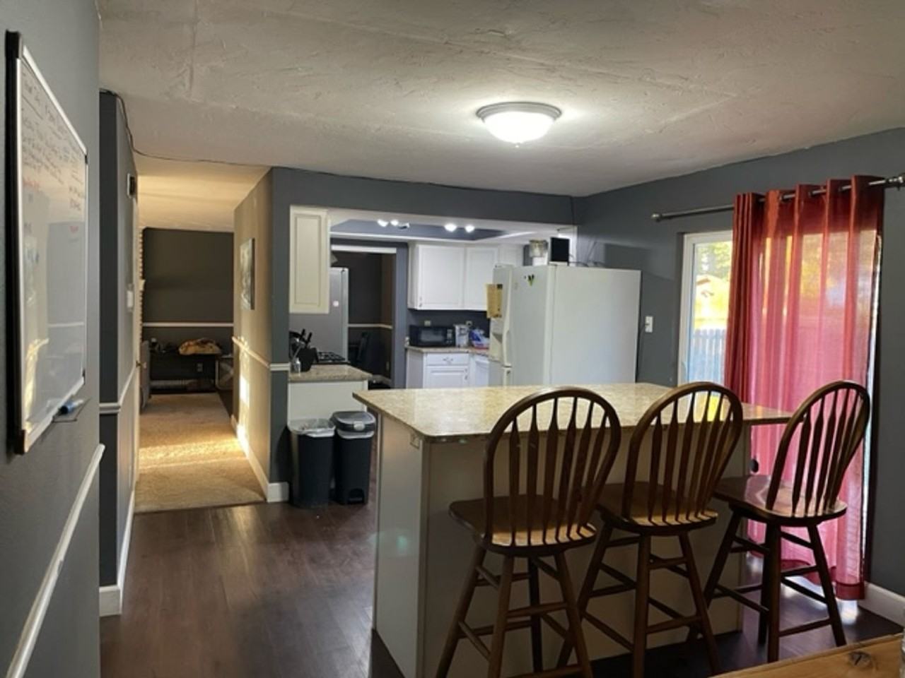 292 W  1000 N - Photo 2 of 10