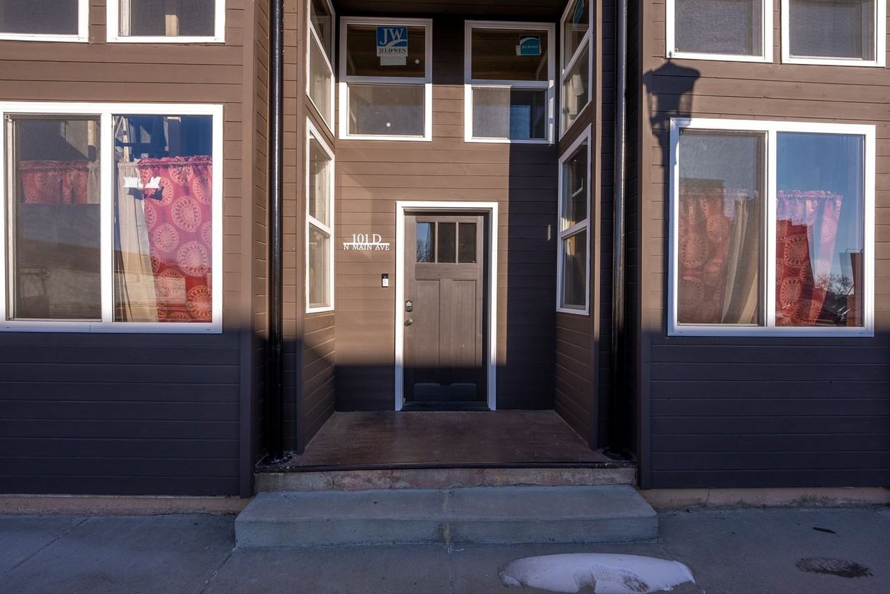 101 N Main Ave - Photo 2 of 27