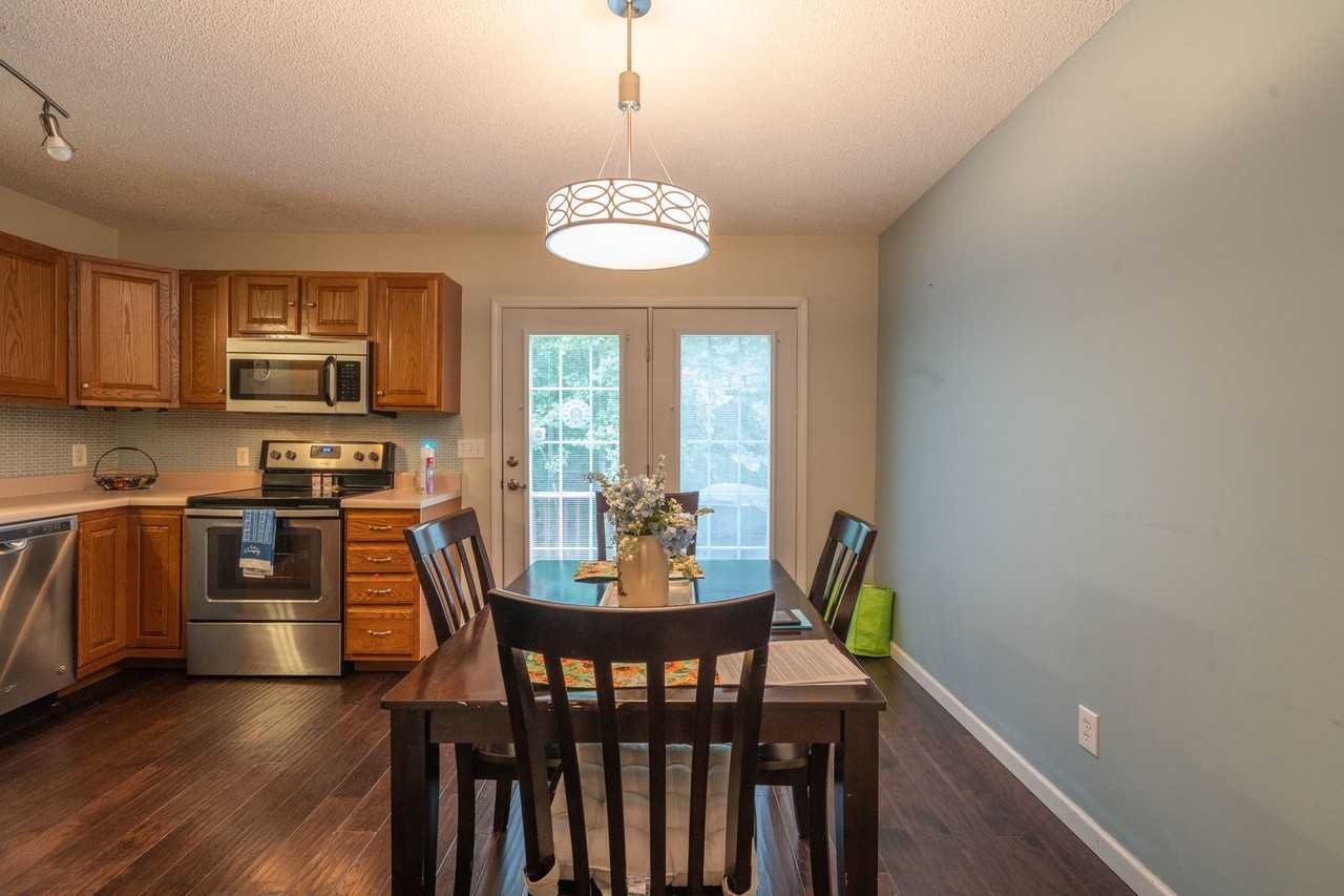 251 Hunter Hills Cir - Photo 4 of 22