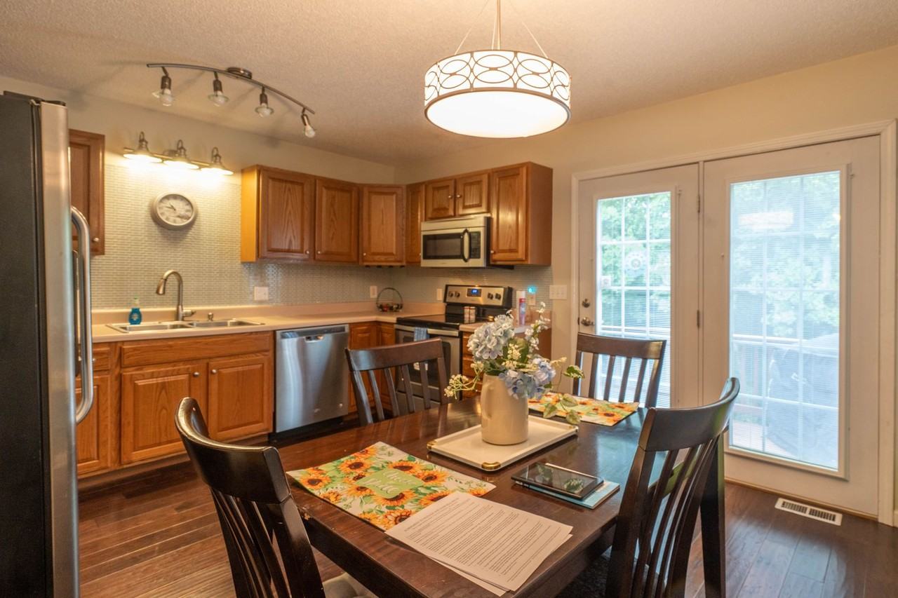 251 Hunter Hills Cir - Photo 7 of 22