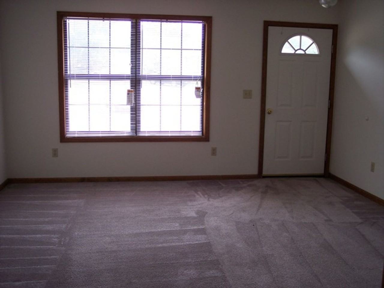 708 Streck Ct - Photo 2 of 10