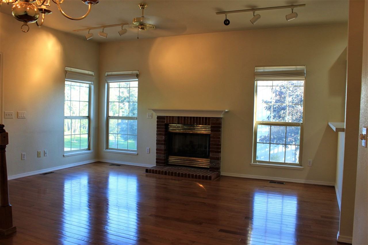 6990 Los Reyes Cir - Photo 3 of 26