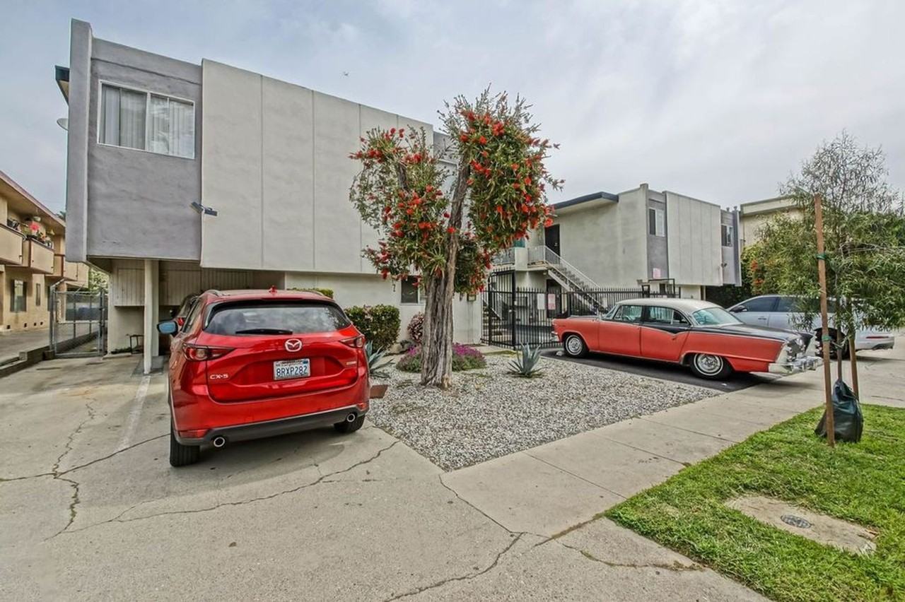 4334 Berryman Ave. - Photo 2 of 19