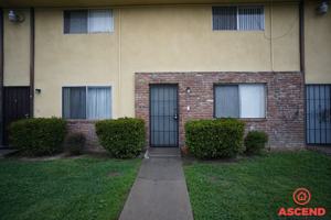 featured image of 530 Oregon St