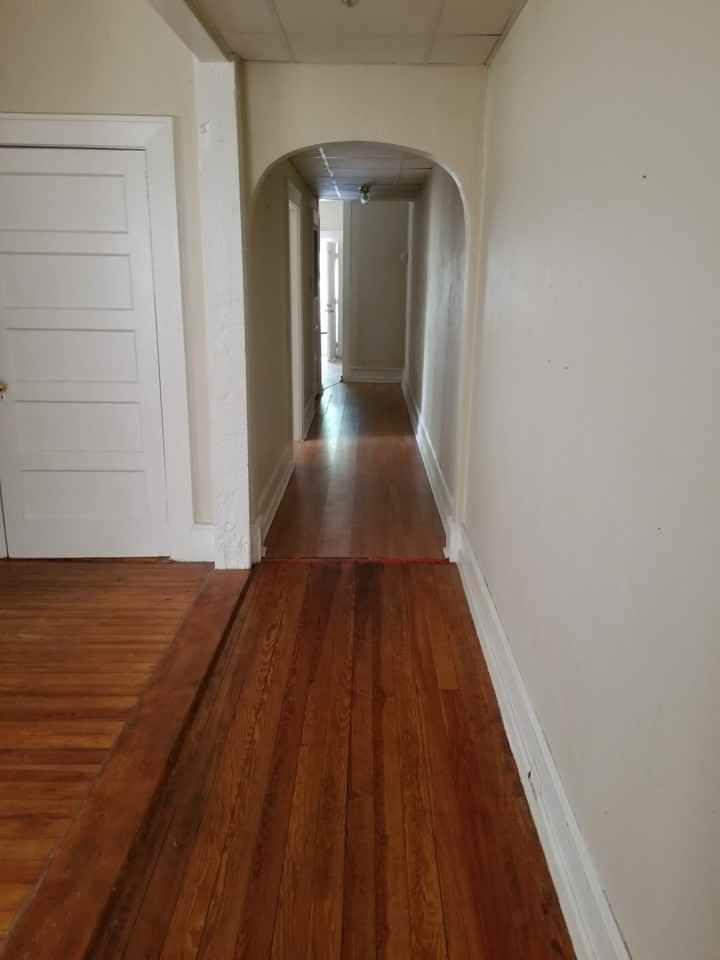 406 Park Avenue - Photo 2 of 8