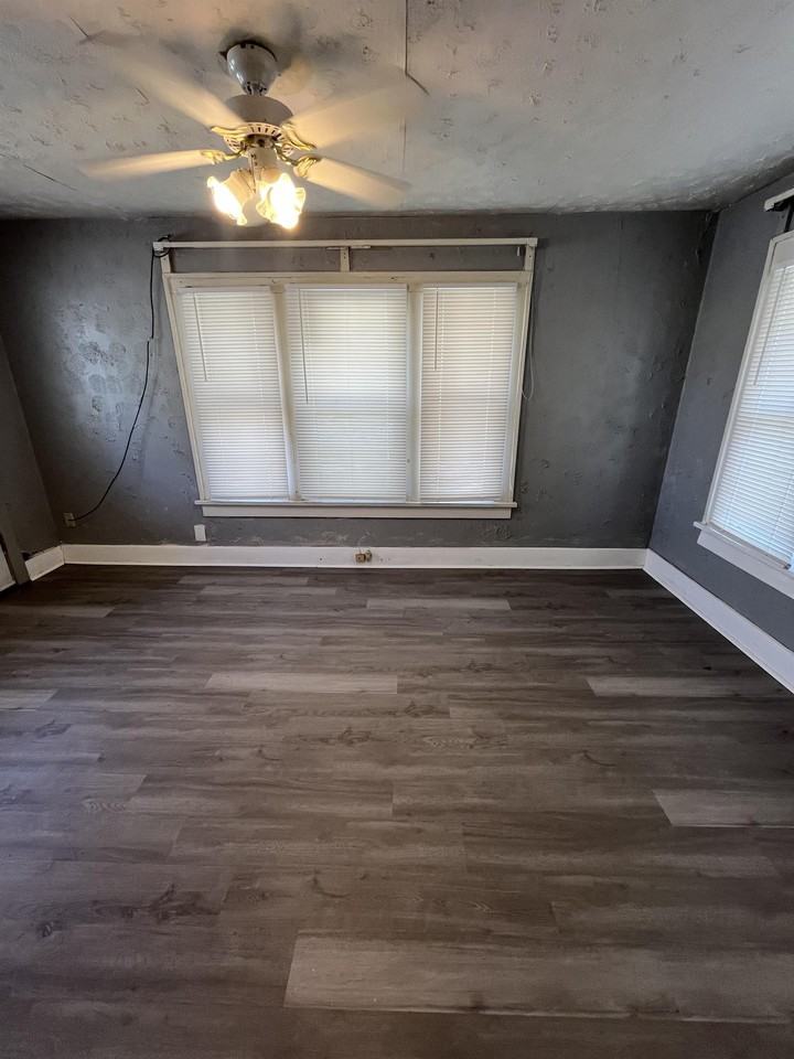 244 North Vine Avenue - Photo 3 of 7