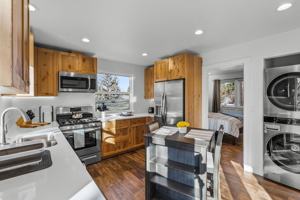 featured image of 1423 Southeast Lostine Circle