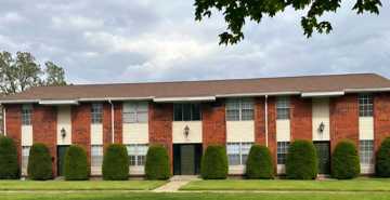 featured image of 1300 Sanlor Avenue