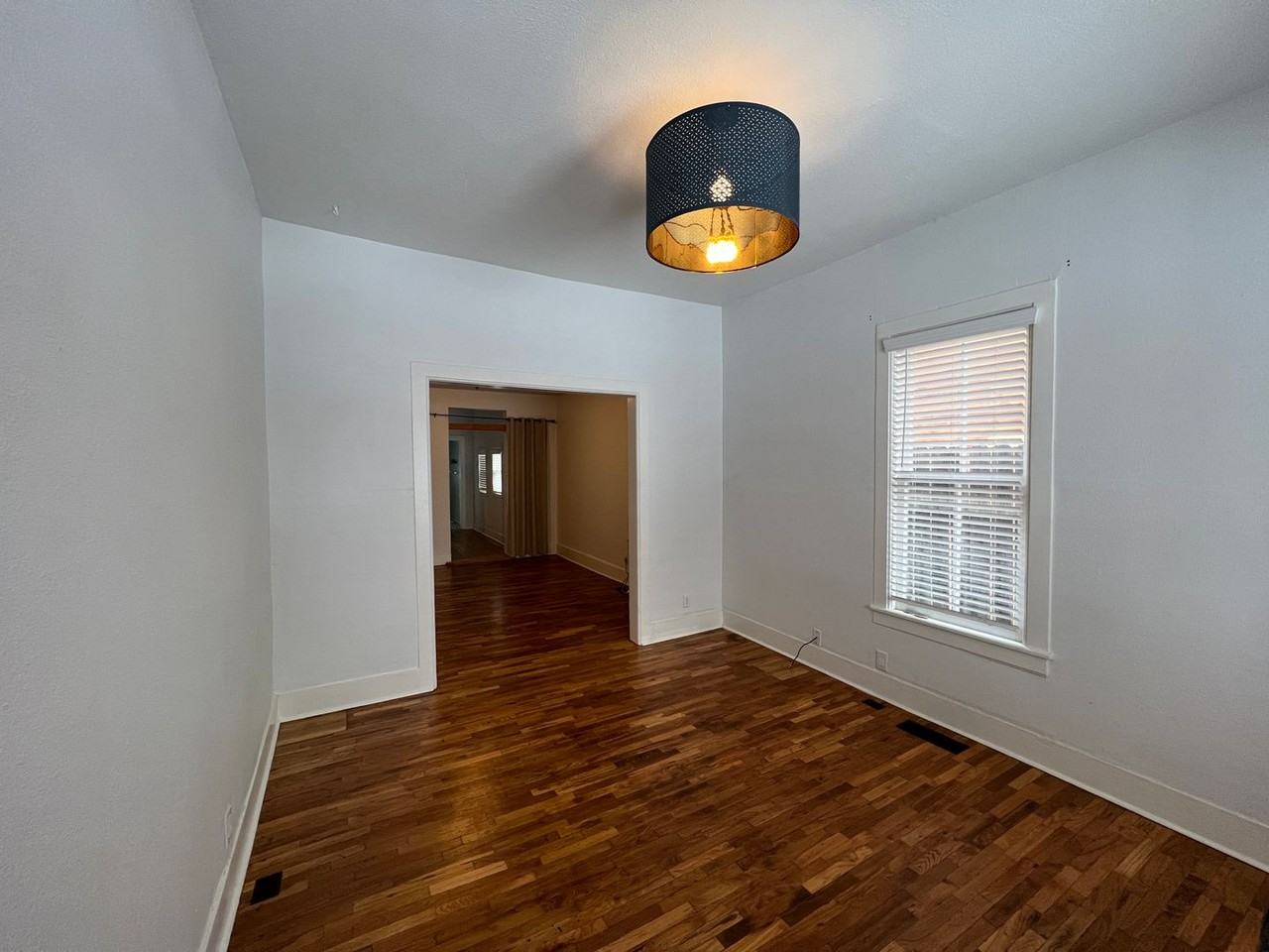 219 Jackson Street - Photo 3 of 12