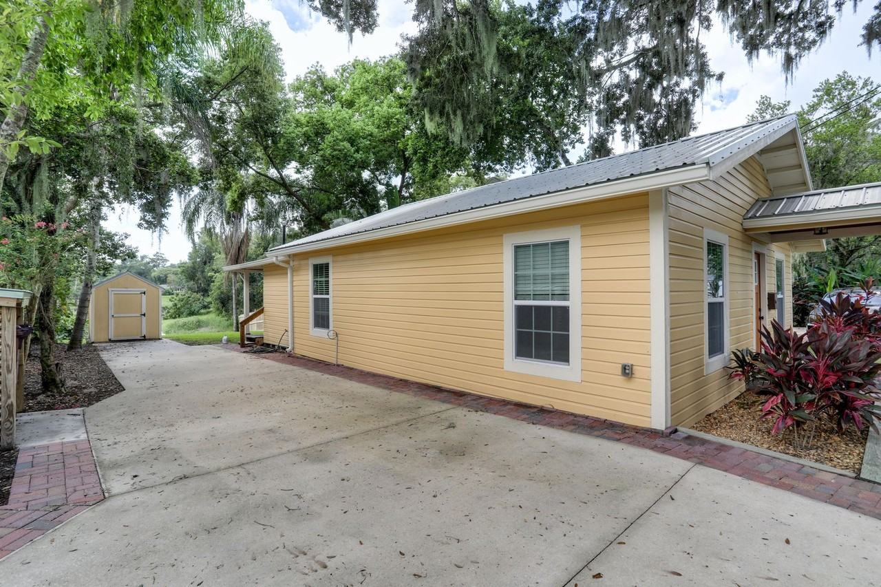 1226 E Gore St - Photo 2 of 20