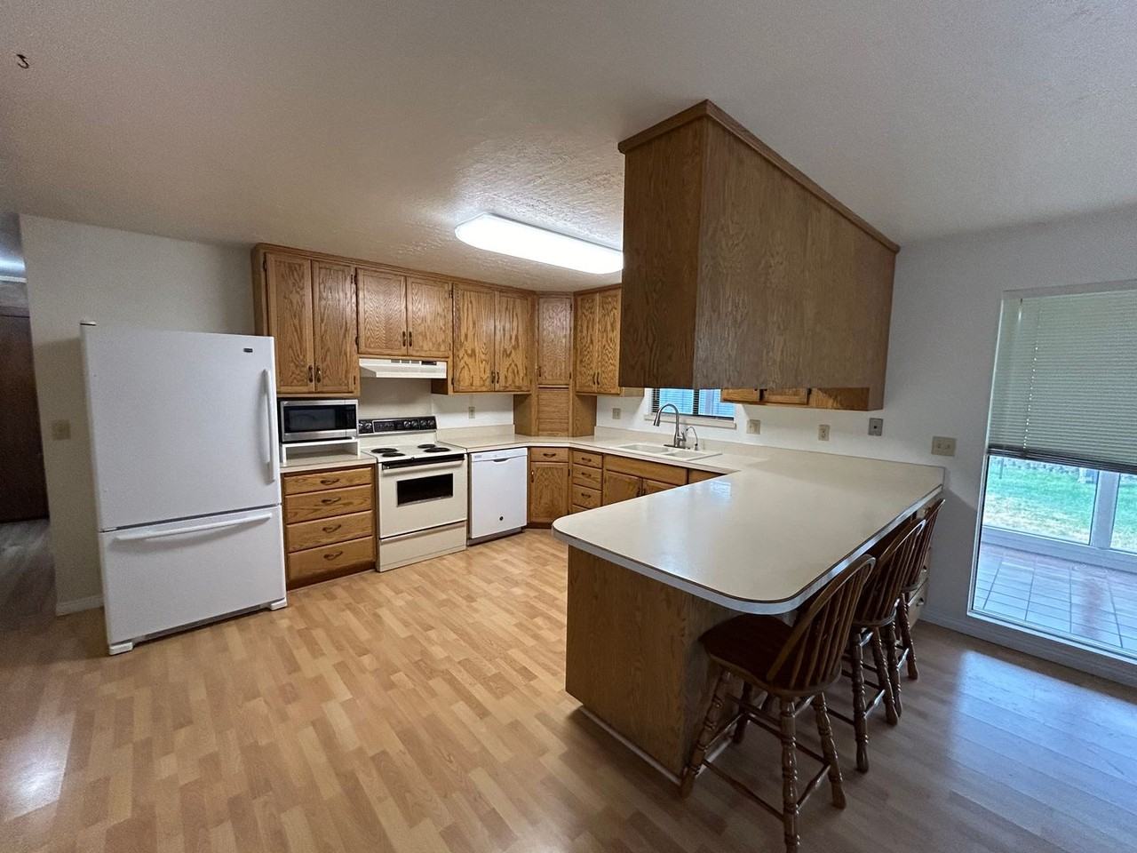 1091 S 1265 W - Photo 2 of 30