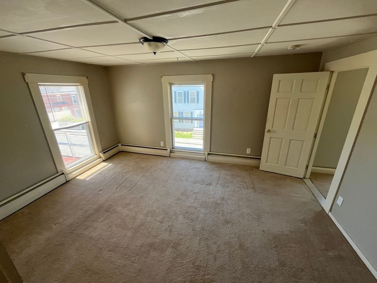 8 Green Street - Photo 2 of 5