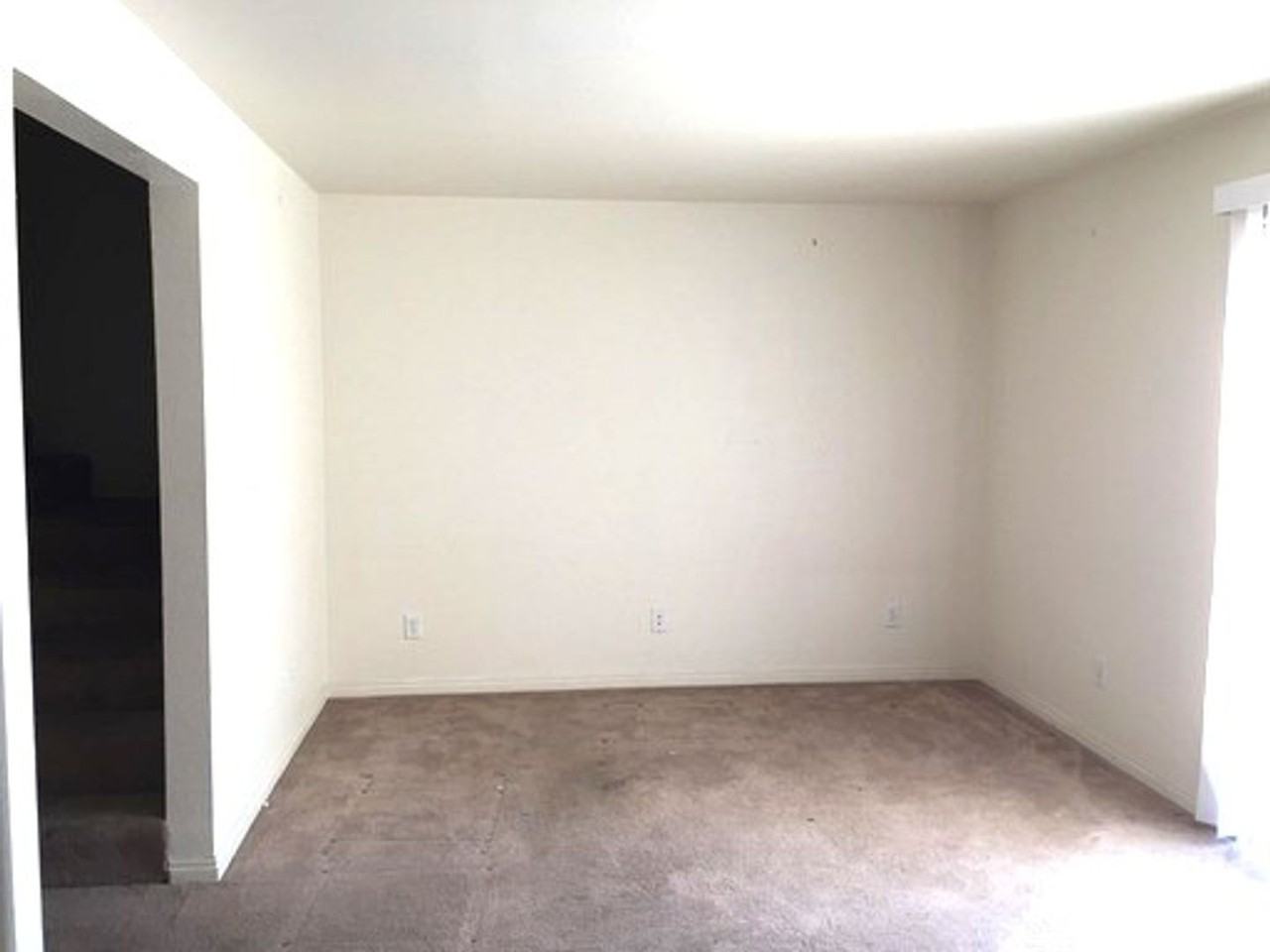 1651 Orchard Cove - Photo 2 of 5