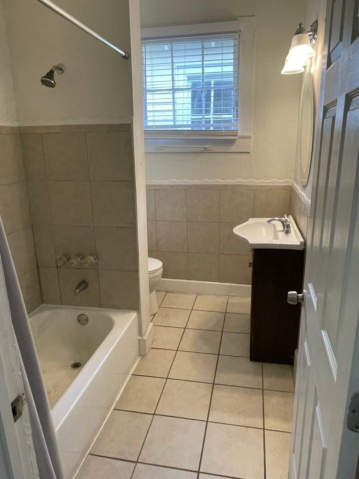 3432 3432  24-36-38 Danneel Street - 3434 Danneel Street - Photo 4 of 12