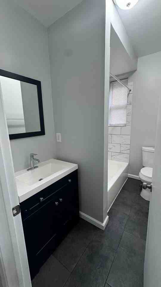 30 Beech St - Photo 3 of 11