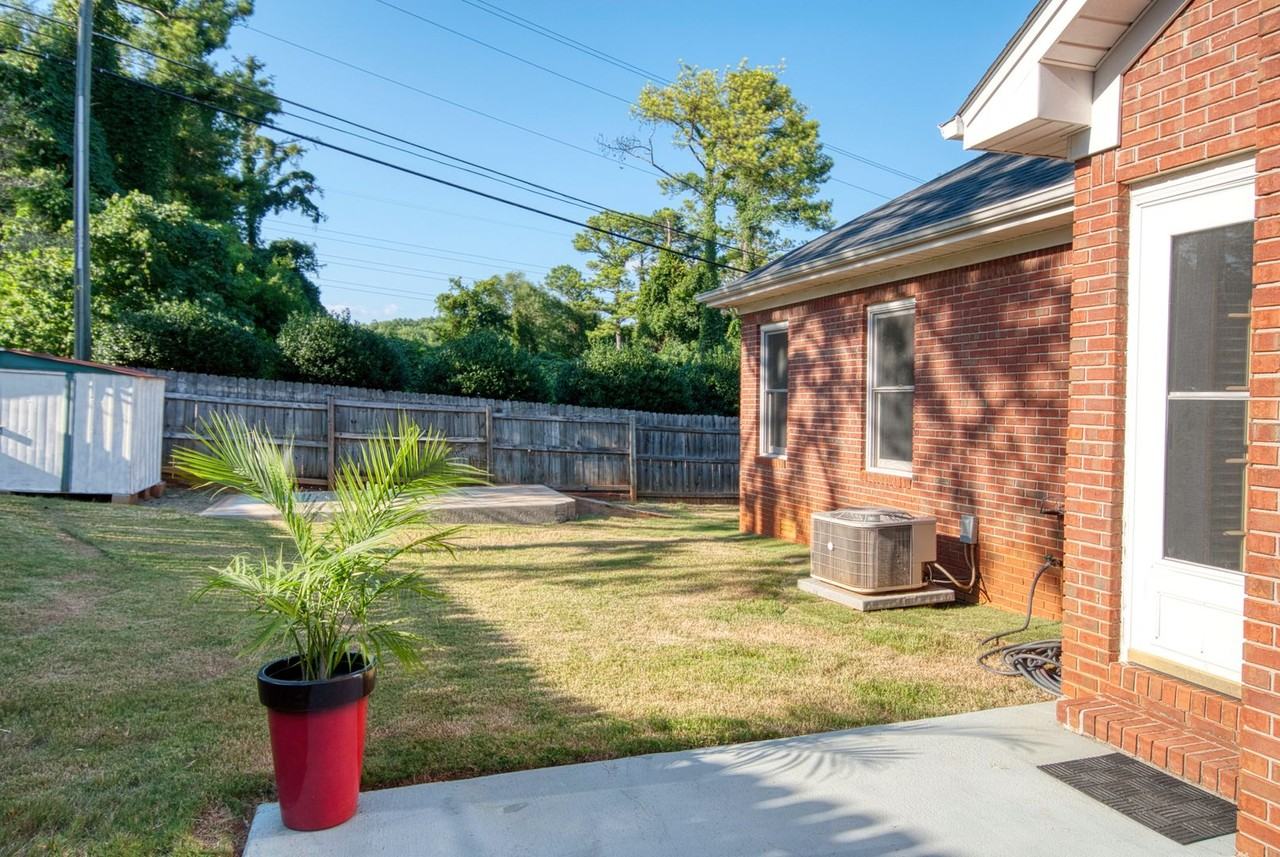 1000 Eagle Pass Way - Photo 4 of 24