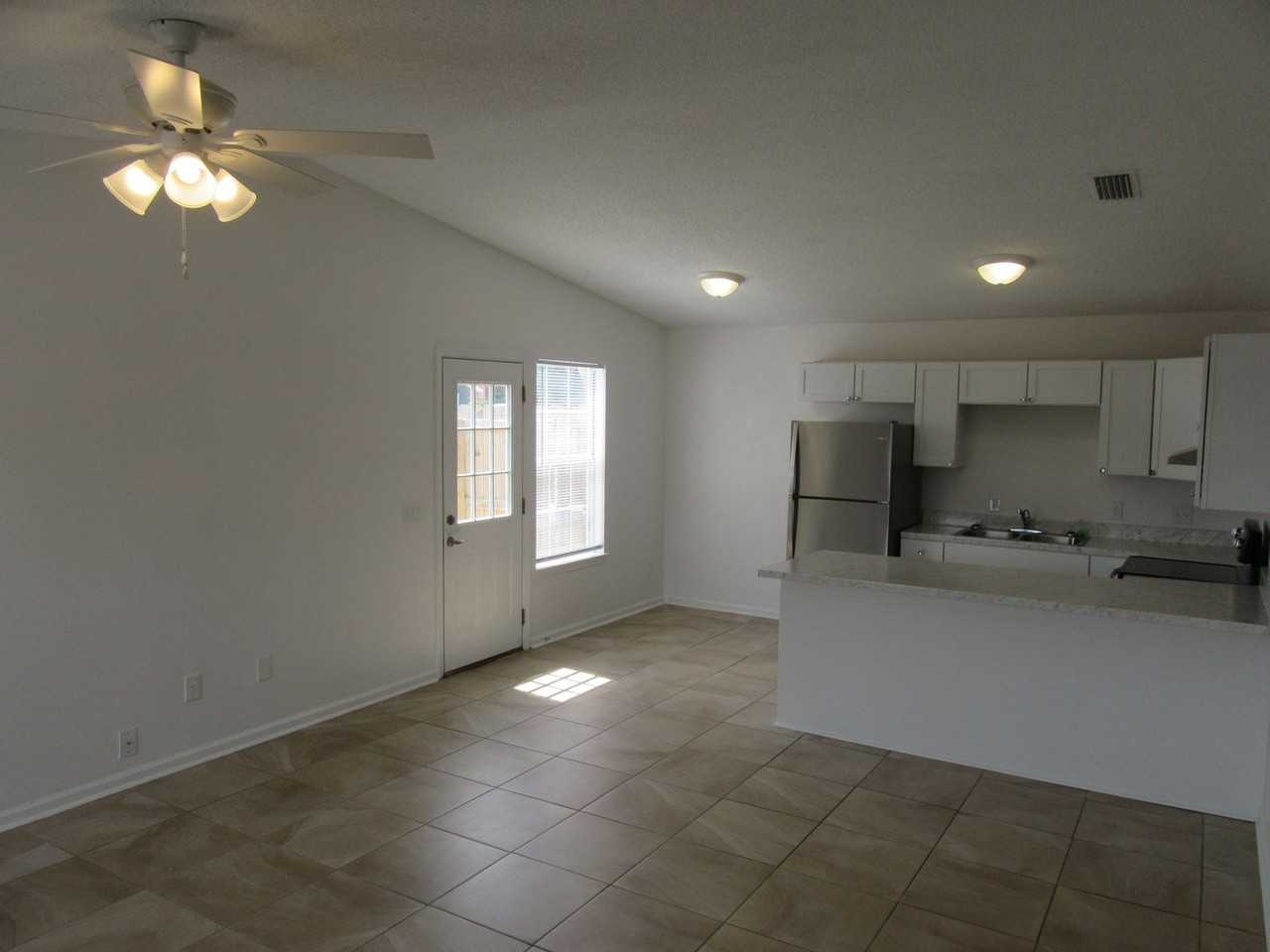 5109 Flint Ave - Photo 3 of 18