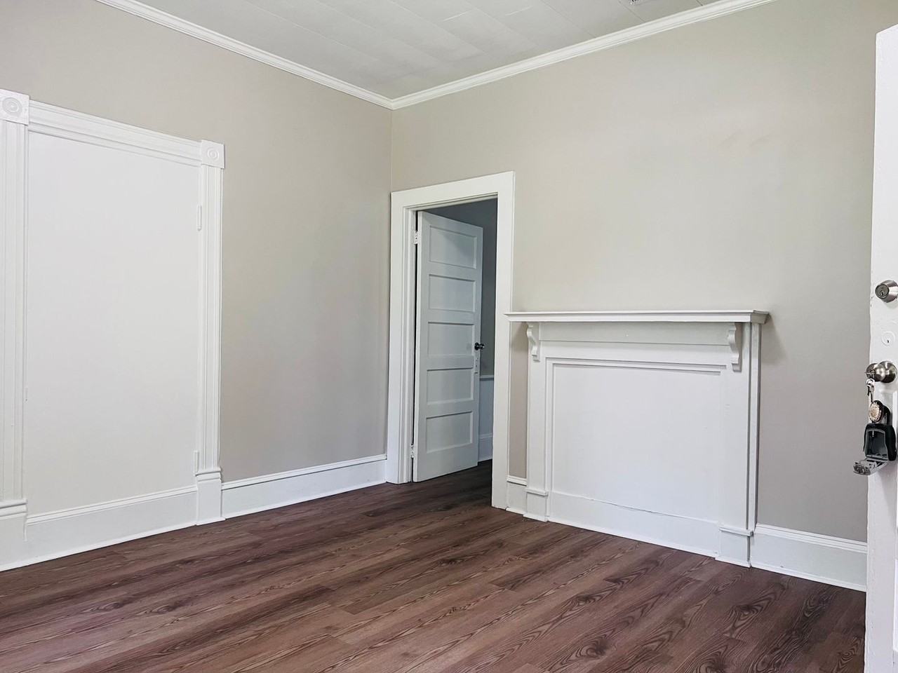 317 S. Maple Ave. - Photo 2 of 16