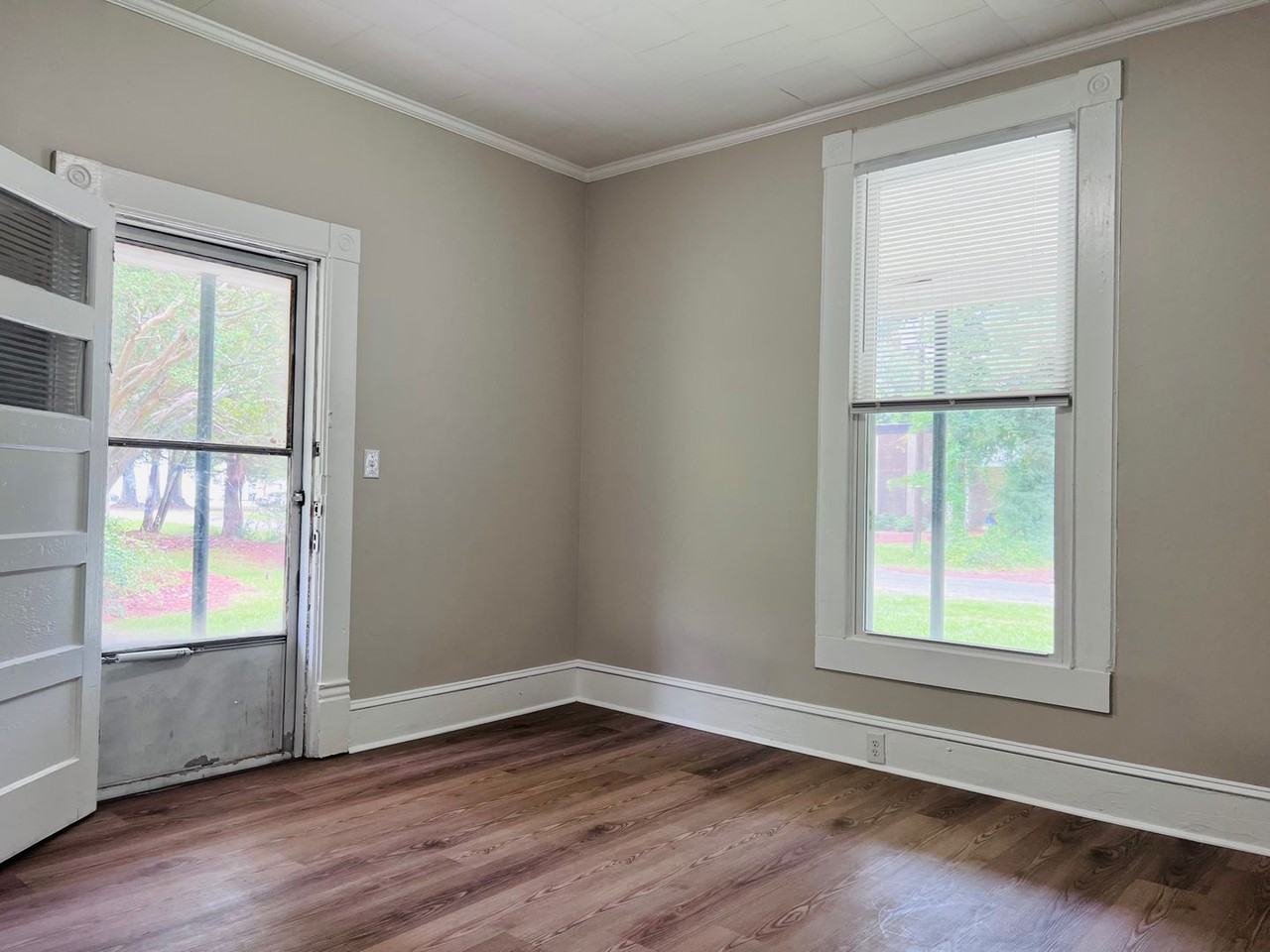 317 S. Maple Ave. - Photo 3 of 16