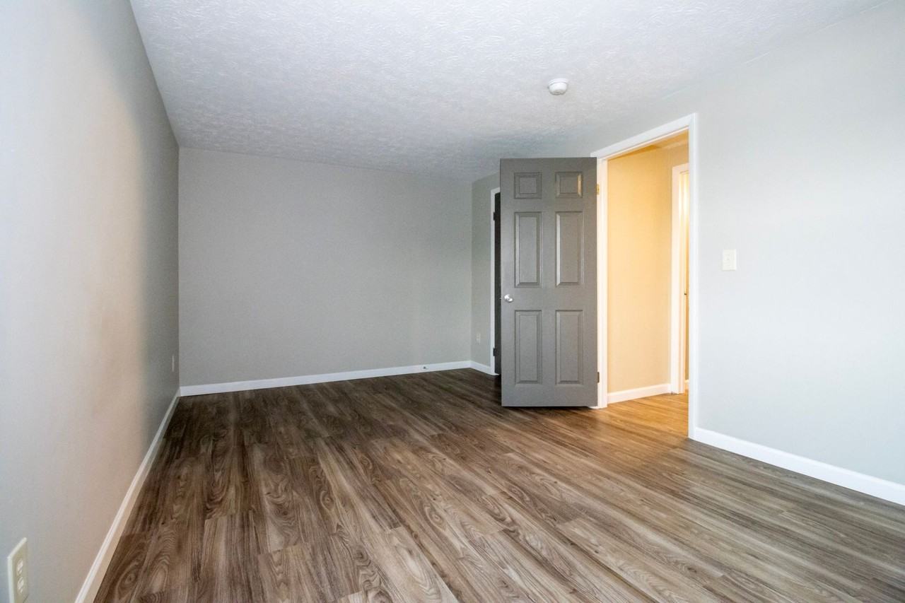 930 Hostetler Rd #L - Photo 6 of 15