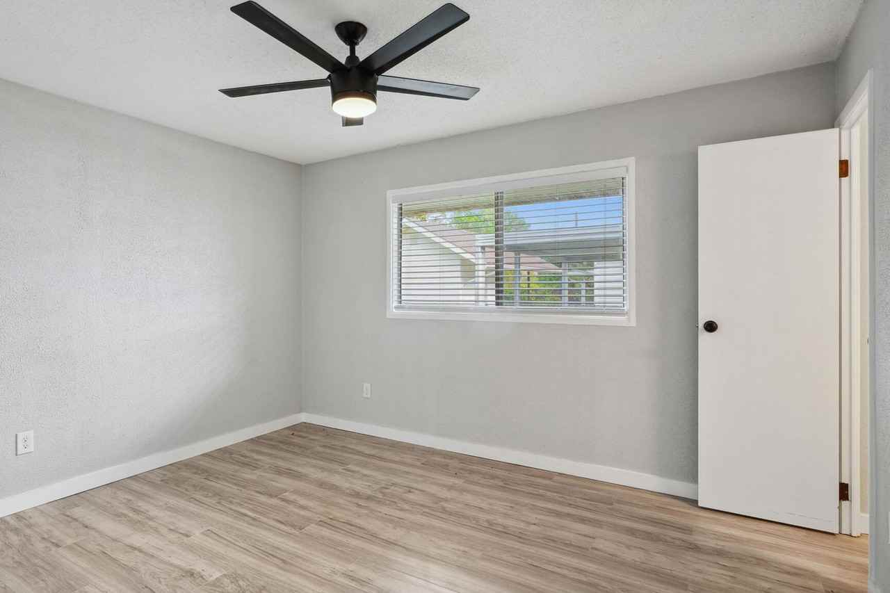 428 Ruth Dr - Photo 7 of 14