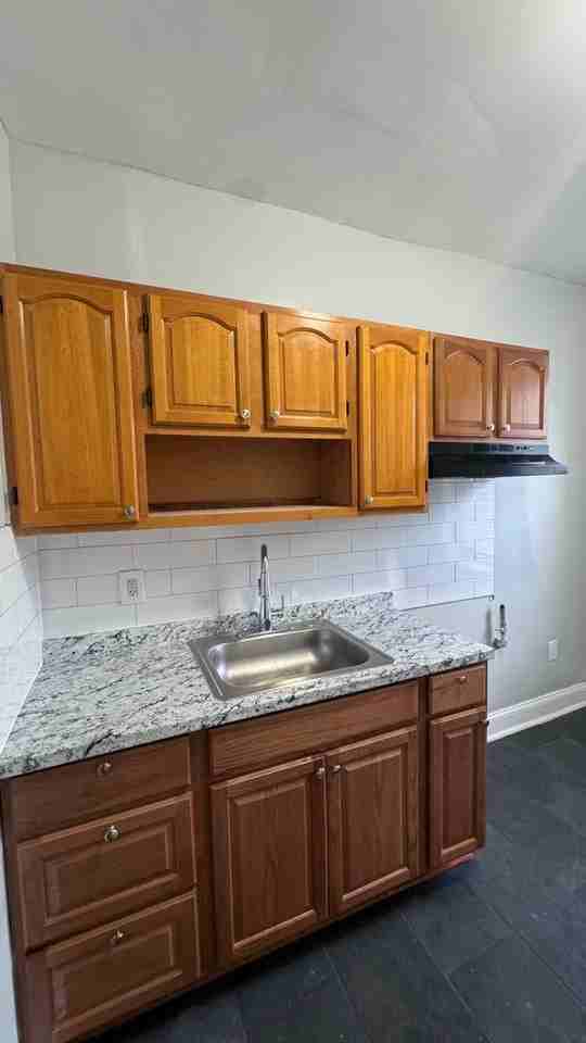 6 Glenwood Ave. - Photo 2 of 6